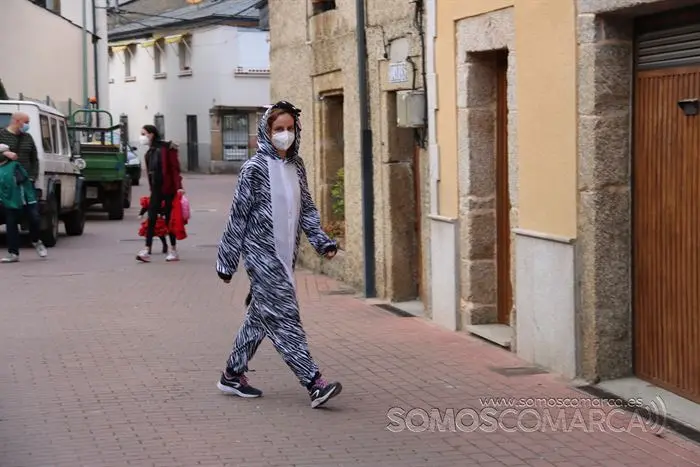 Carnaval en Petín con juegos y chocolate (10)