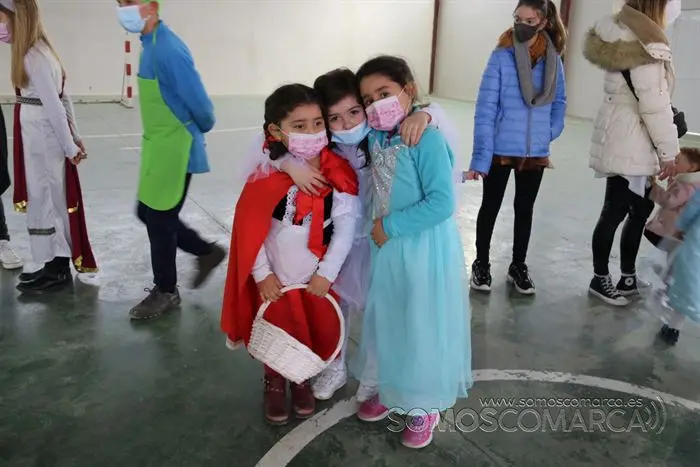 Carnaval en Petín con juegos y chocolate (25)