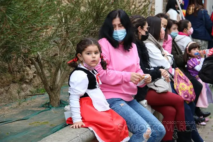 Carnaval en Petín con juegos y chocolate (26)