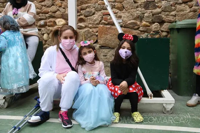 Carnaval en Petín con juegos y chocolate (33)