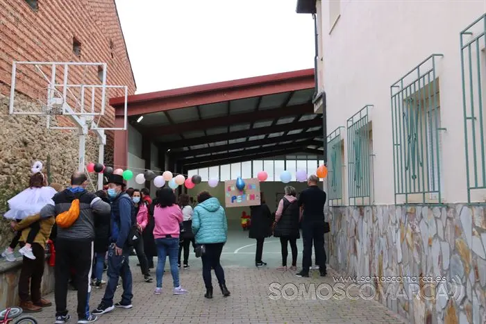 Carnaval en Petin con juegos y chocolate (2)