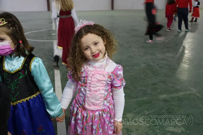 Carnaval en Petin con juegos y chocolate (5)