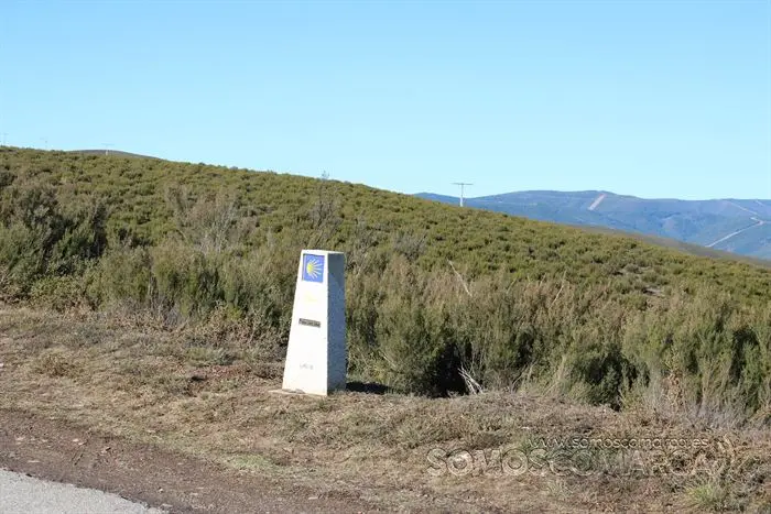 Mojón Ruta de la Plata (Vilariño de Conso)