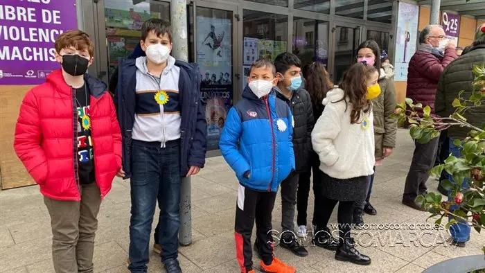 somoscomarca_obarco_concentracion_guerra_ucrania_niños_2022-03-09 (2)