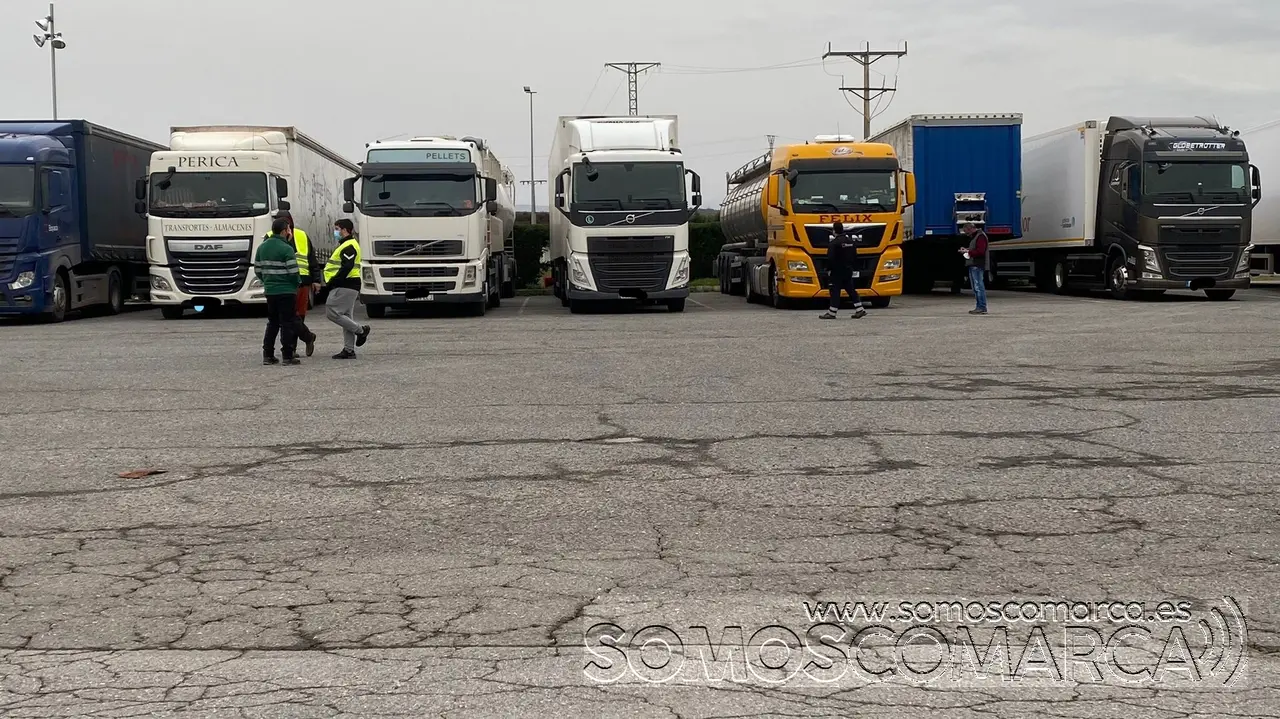 somoscomarca_piquete_villamartin_camiones_Camioneros_huelga_2022-03-16 (3)