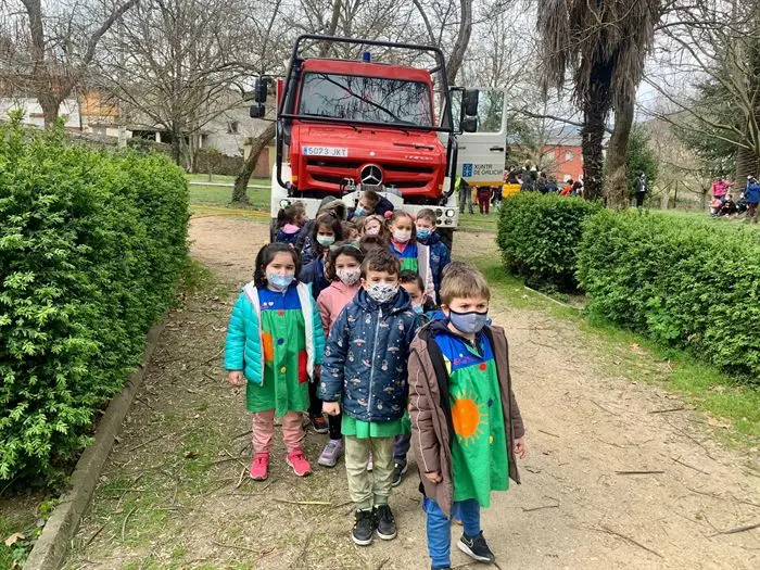 Día del Árbol en el cole de Viloira (3)