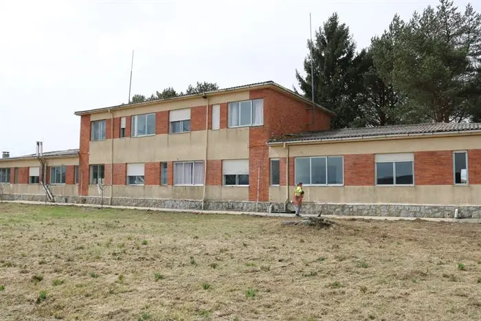 LLegada de los refugiados de Ucrania al albergue Os Biocos de San Xoan de Río (8)