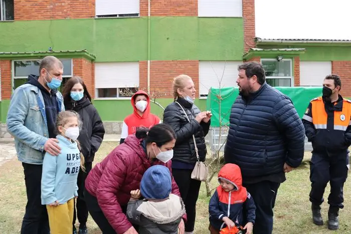 LLegada de los refugiados de Ucrania al albergue Os Biocos de San Xoan de Río (18)