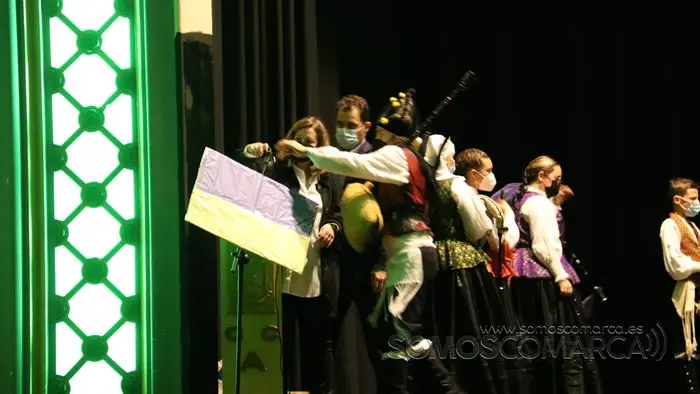 Concierto de Abertal en el Avenida de A Rúa en favor de los refugiados ucranianos (3)