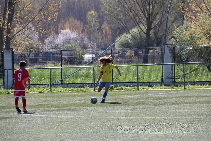 somoscomarca_cdrua_vicente solarat_juveniles_alecines_cadetes_2022_04_02 (2)
