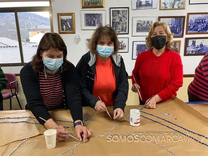 somoscomarca_arua_alfombras_alfombrasporlapaz_ucrania_2022 (7)