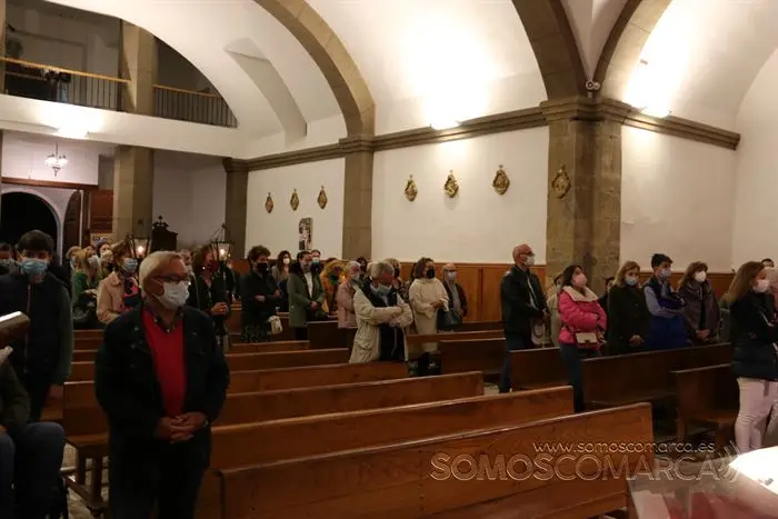 Procesión de la Soledad o de los Caracoles en Petín. Semana Santa 2022 (5)