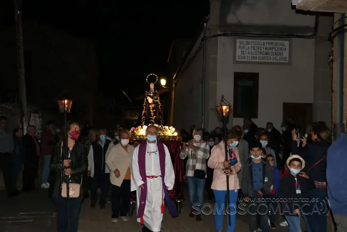 Procesión de la Soledad o de los Caracoles en Petín. Semana Santa 2022 (16)