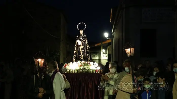 Procesión de la Soledad o de los Caracoles en Petín. Semana Santa 2022 (17)