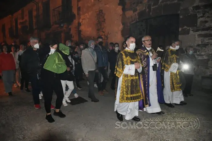 Procesión de los Caracoles en O Castro. Semana Santa 2022 (12)