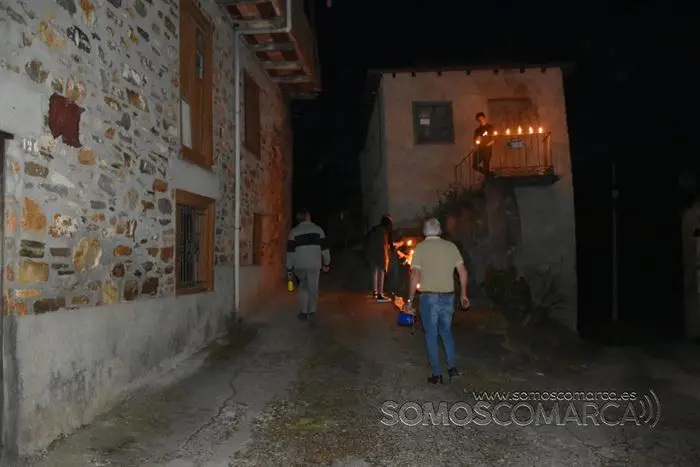 Procesión de los Caracoles en O Castro. Semana Santa 2022 (36)