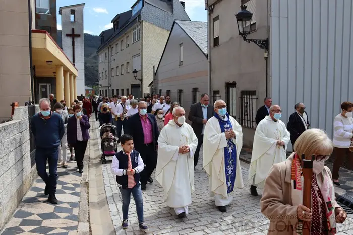 somoscomarca_procesión_sobradelo_fiestas_25_04_2022 (32)