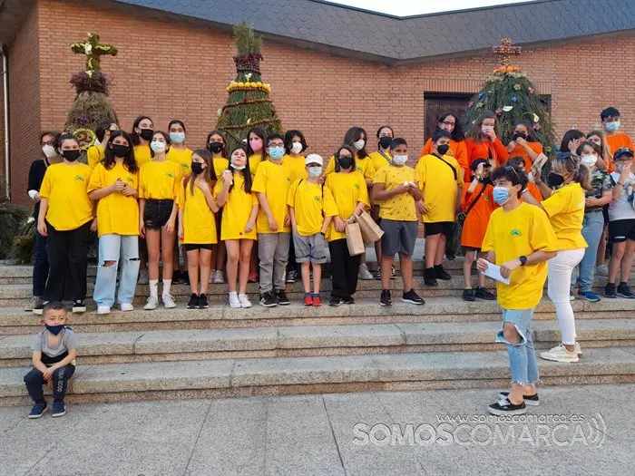 Maios e maxia na rua neste primeiro de maio (2)