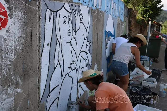 somoscomarca_corgomo_florencio_mural_botellas_vecinos_calles_2022_05_07 (8)