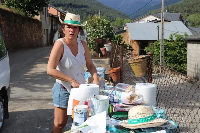 somoscomarca_corgomo_florencio_mural_botellas_vecinos_calles_2022_05_07 (29)