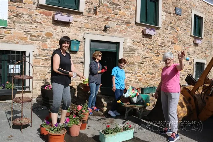 somoscomarca_corgomo_florencio_mural_botellas_vecinos_calles_2022_05_07 (35)