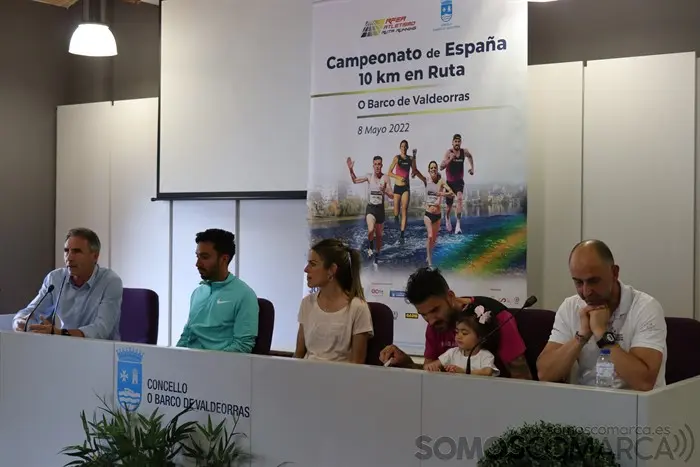 somoscomarca_firmacarteles_atletas_campeonatoespaña_obarco_07_05_2022 (18)