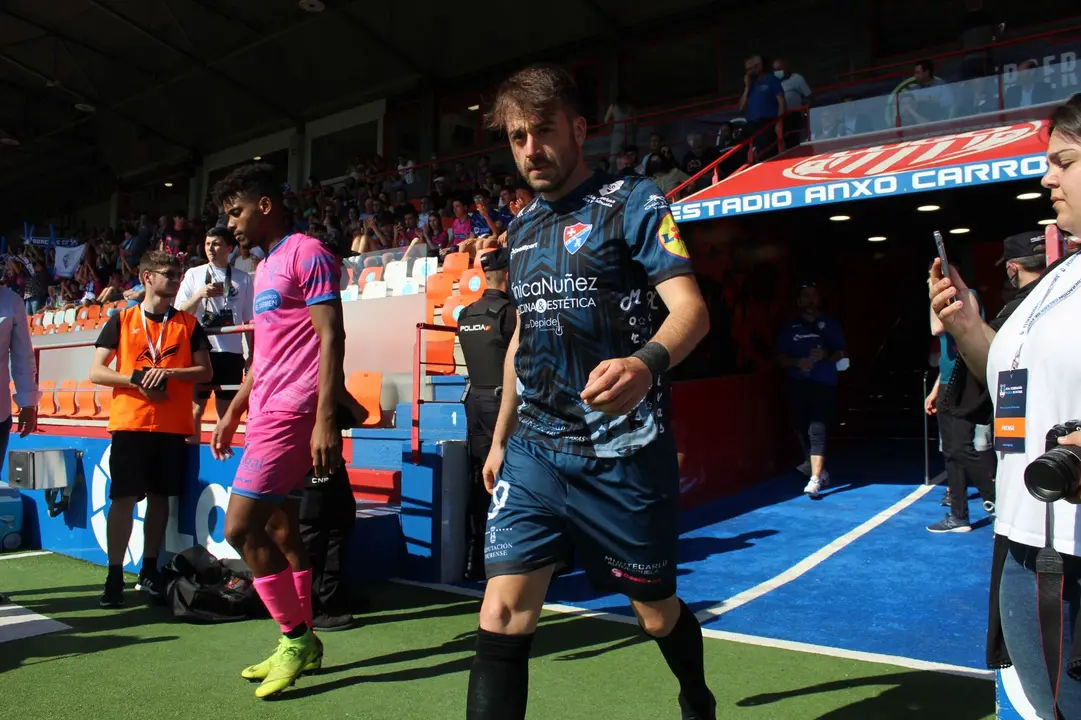Encuentro en el Anxo Carro del CD Barco y el Ourense FC (4)