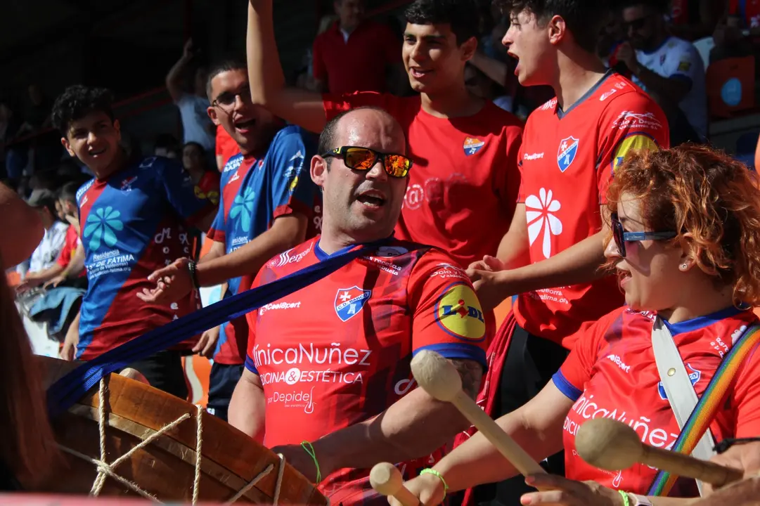 Encuentro en el Anxo Carro del CD Barco y el Ourense FC (12)