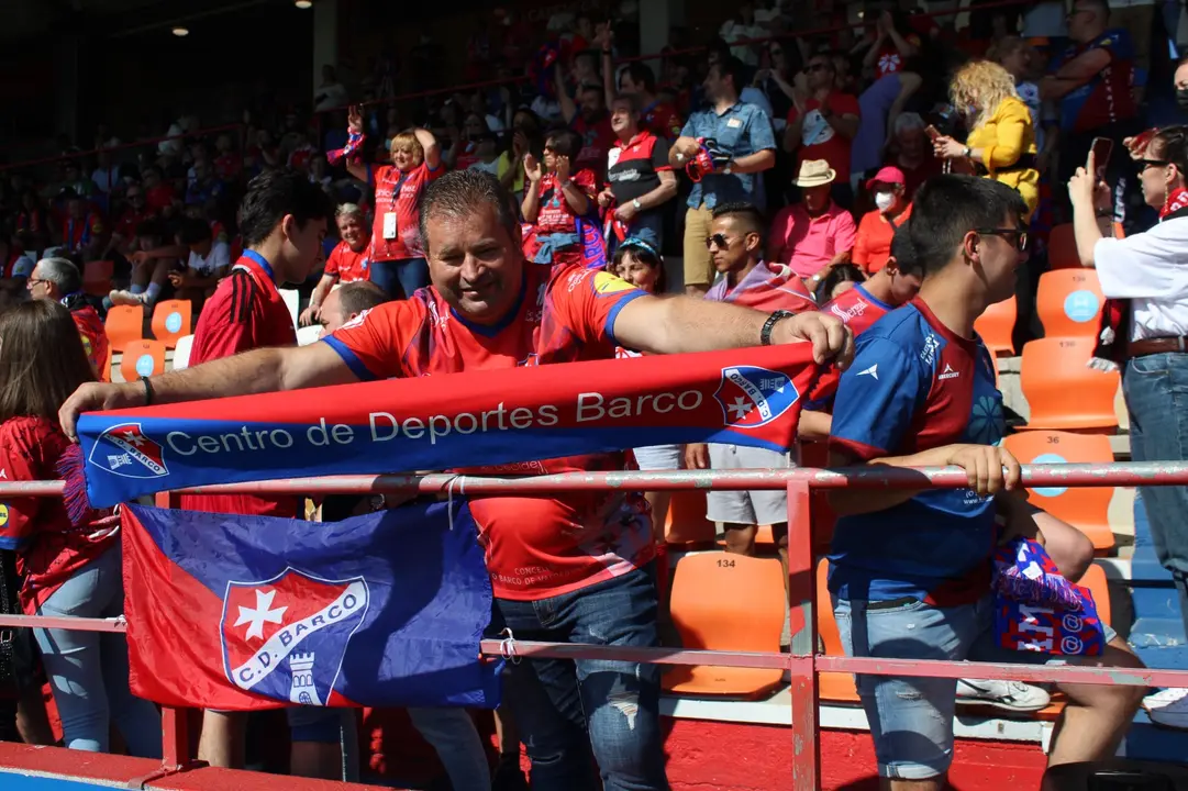 Encuentro en el Anxo Carro del CD Barco y el Ourense FC (13)