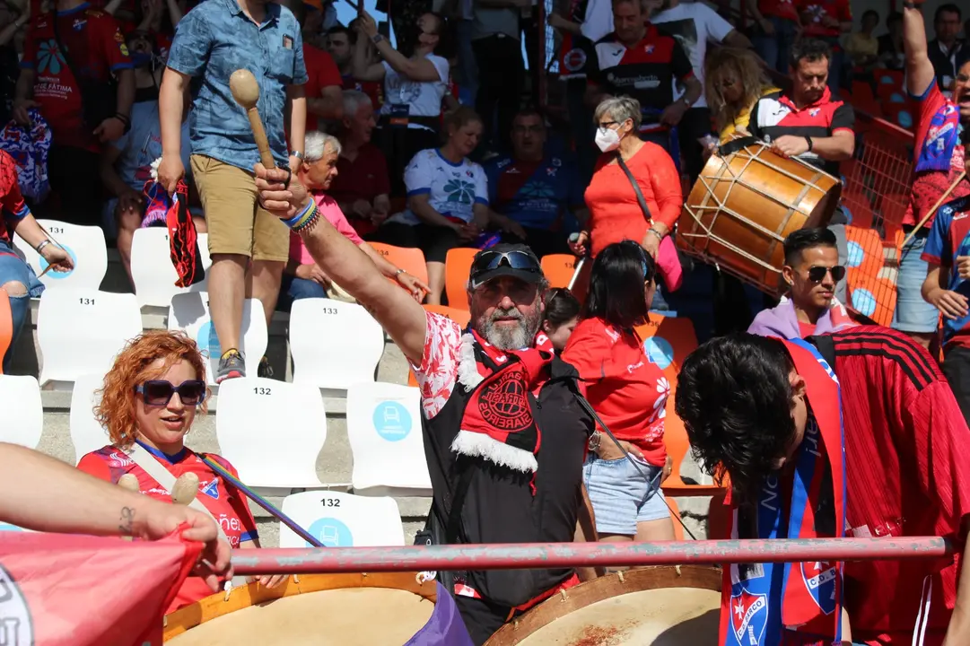 Encuentro en el Anxo Carro del CD Barco y el Ourense FC (16)