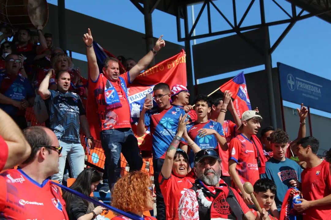 Encuentro en el Anxo Carro del CD Barco y el Ourense FC (19)