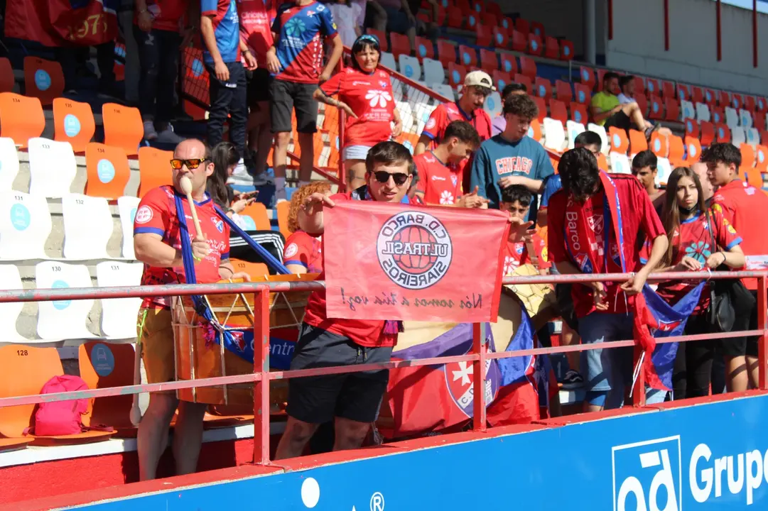 Encuentro en el Anxo Carro del CD Barco y el Ourense FC (23)