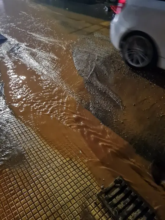 Inundación vivienda Avenida del Bierzo el sábado 14 de mayo 2022 (18)