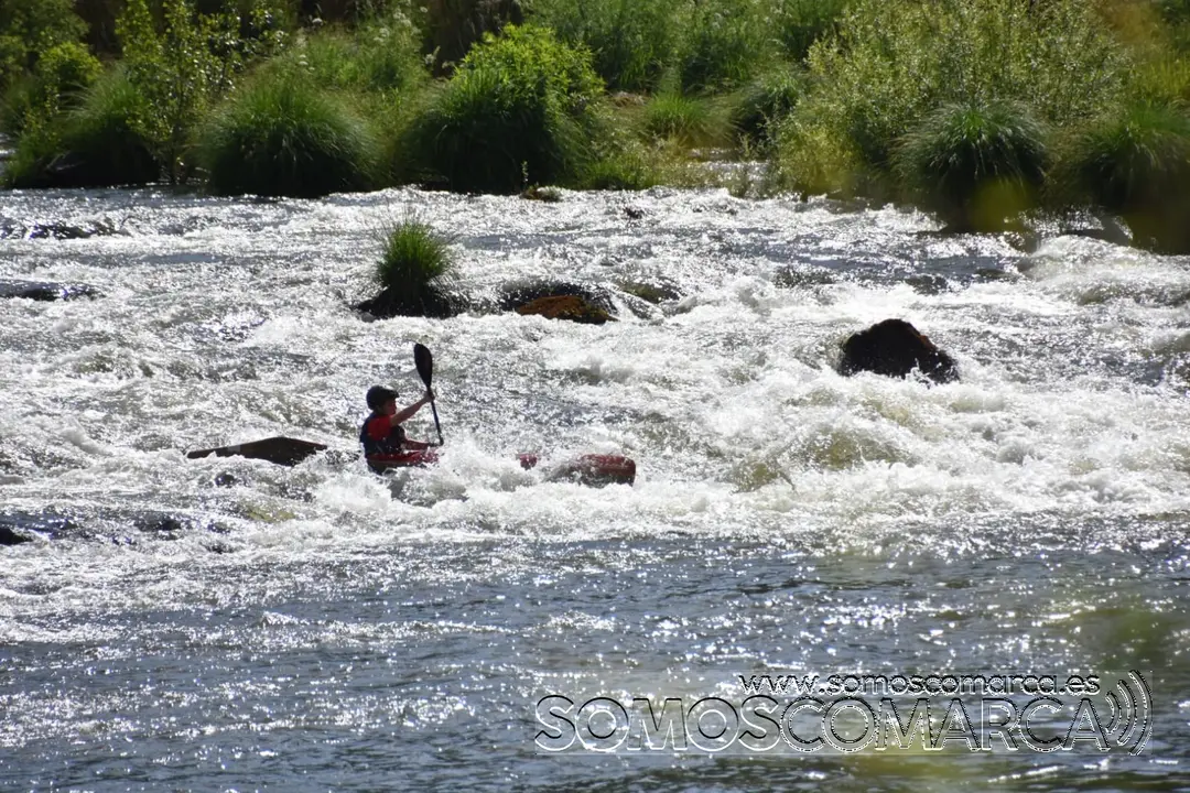 somoscomarca_fluvialbarco_descenso_Aguasbravas_palistas_obarco_2022-05-15 (6)