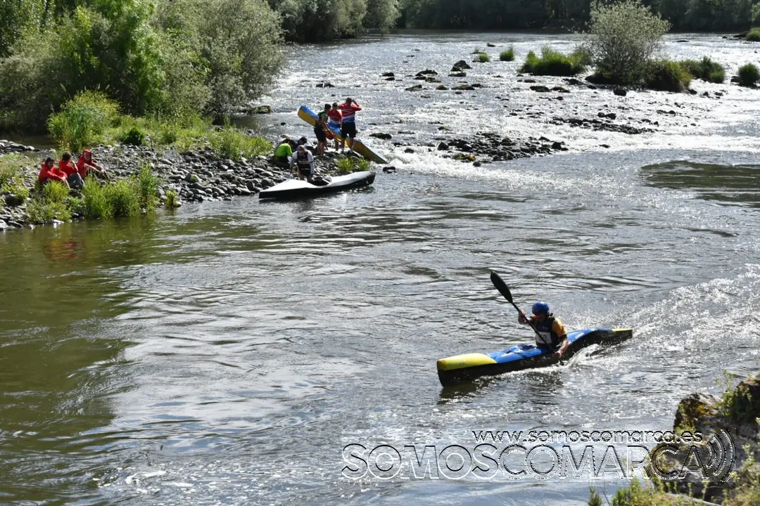 somoscomarca_fluvialbarco_descenso_Aguasbravas_palistas_obarco_2022-05-15 (7)