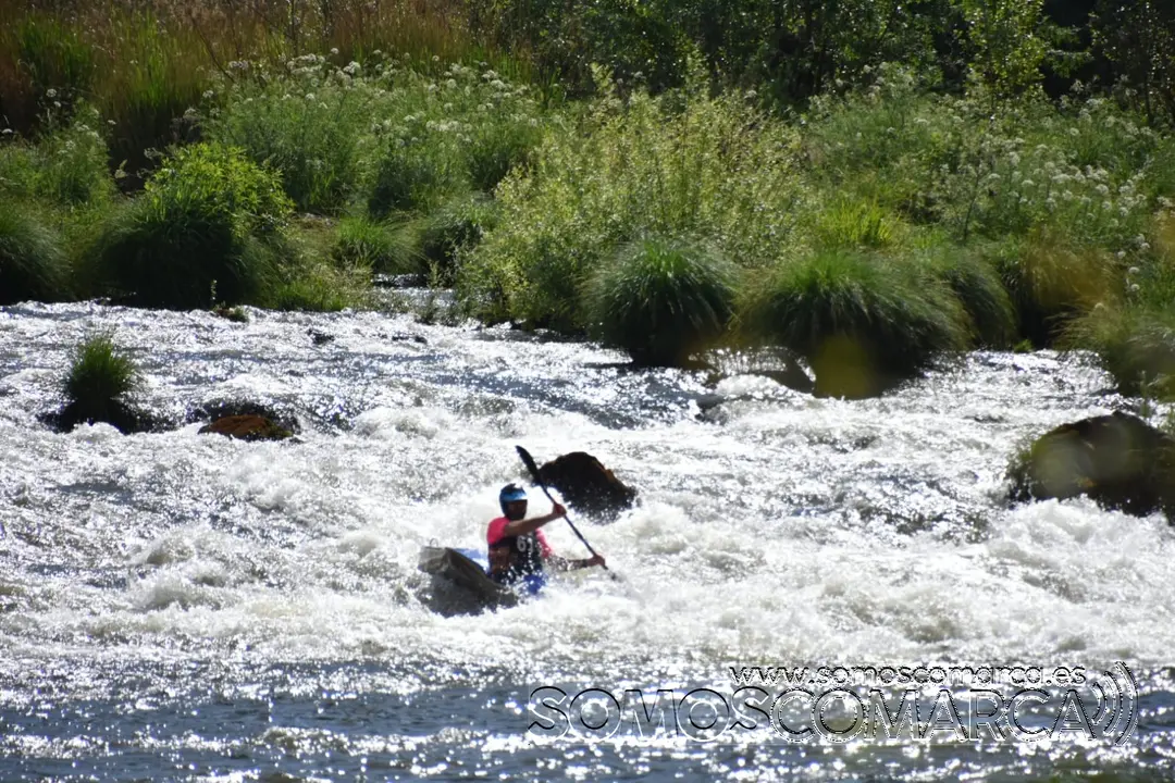 somoscomarca_fluvialbarco_descenso_Aguasbravas_palistas_obarco_2022-05-15 (11)