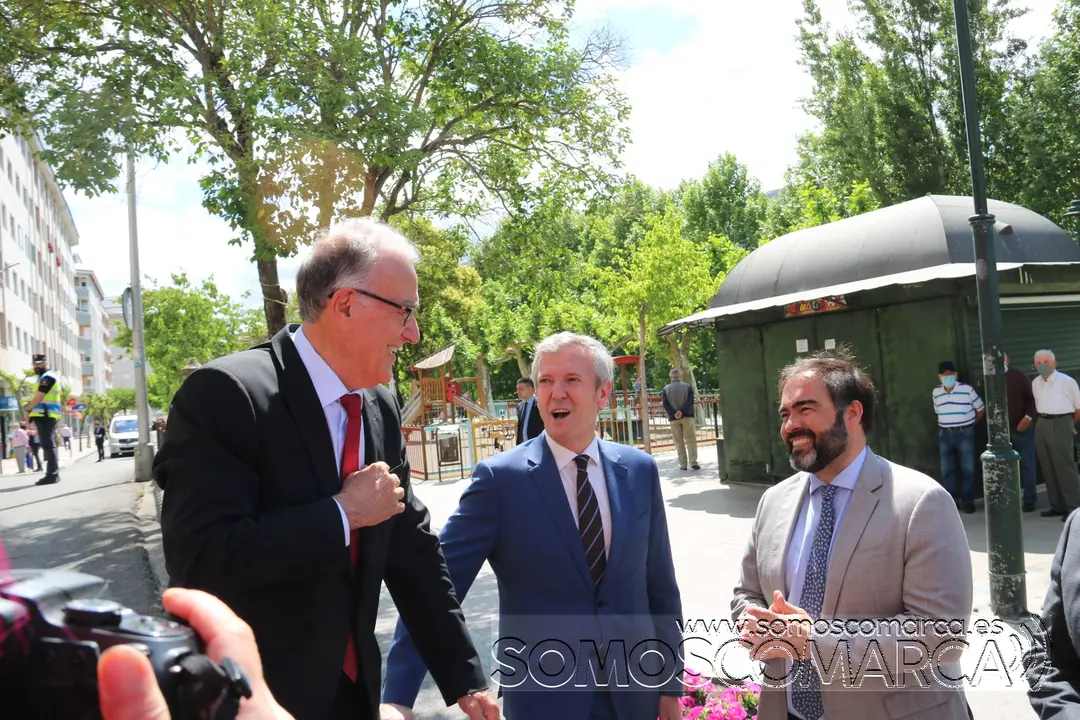 somoscomarca_obarco_roygalan_alfonsorueda_letrasgaleda_teatrolauroolmo_manuelbaltar_alfredogarcia_alcaldes_gabrielalen_victorfreixanes_diasdasletraS_florencio_2022-05-17 (32)