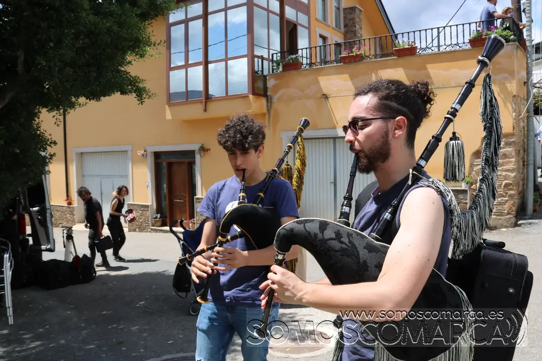 somoscomarca_florenciada_corgomo_fiesta_gente_mantesil_comida_celebracion_letrasgalegas_florenciodelgadogurriaran_2022-05-17 (2)