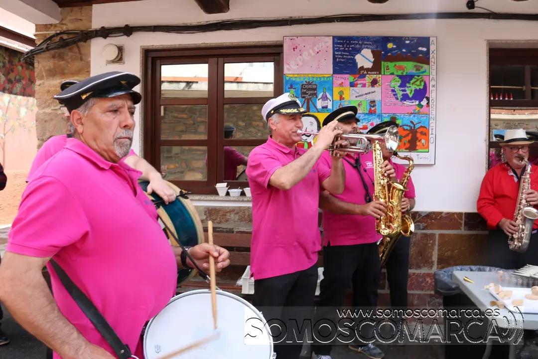 somoscomarca_florenciada_corgomo_fiesta_gente_mantesil_comida_celebracion_letrasgalegas_florenciodelgadogurriaran_2022-05-17 (16)