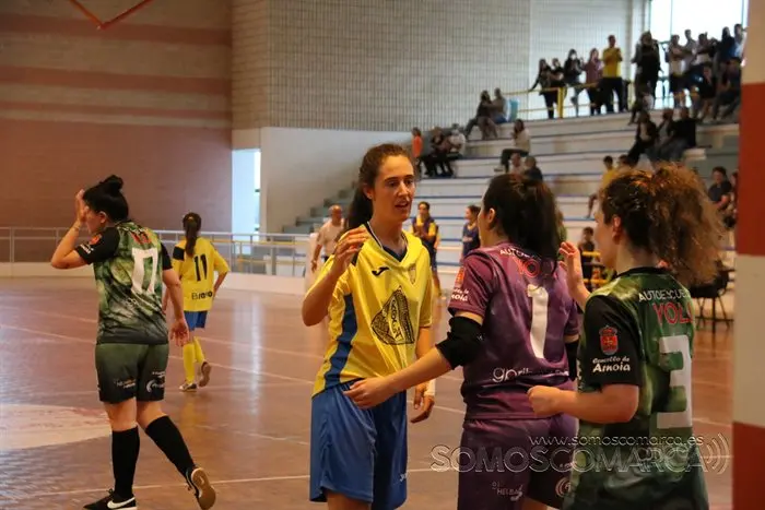 Encuejntro entre el Rua Valdeorras Futbol Sala y el Atlético Arnia 2-2 (2)