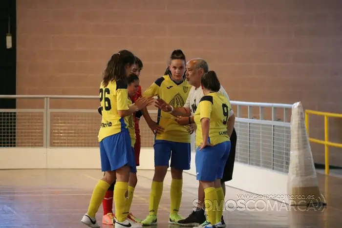 Encuejntro entre el Rua Valdeorras Futbol Sala y el Atlético Arnia 2-2 (9)
