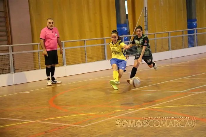 Encuejntro entre el Rua Valdeorras Futbol Sala y el Atlético Arnia 2-2 (14)