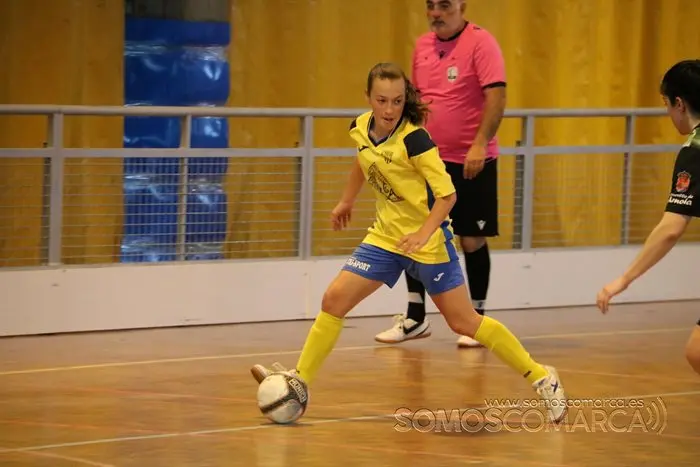 Encuejntro entre el Rua Valdeorras Futbol Sala y el Atlético Arnia 2-2 (18)