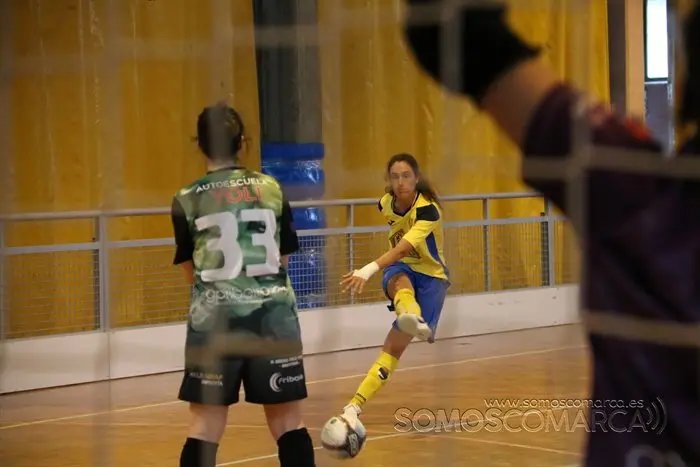 Encuejntro entre el Rua Valdeorras Futbol Sala y el Atlético Arnia 2-2 (19)