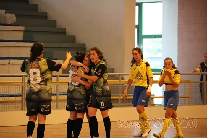 Encuejntro entre el Rua Valdeorras Futbol Sala y el Atlético Arnia 2-2 (31)