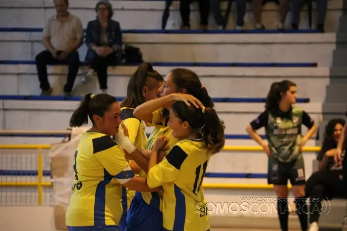 Encuejntro entre el Rua Valdeorras Futbol Sala y el Atlético Arnia 2-2 (44)
