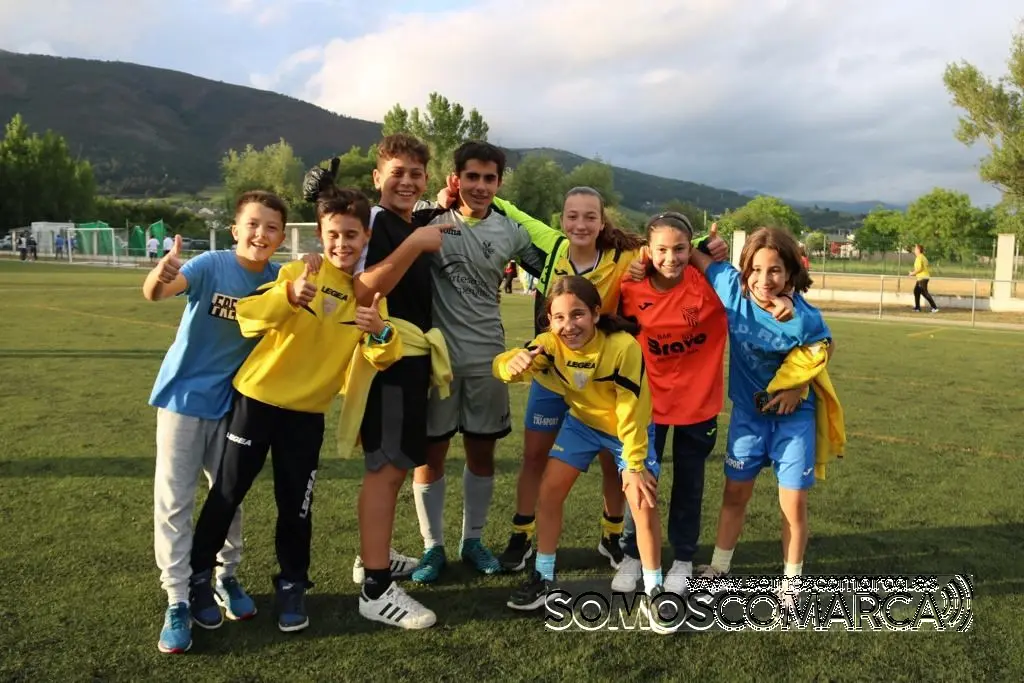 somoscomarca_cdruaascendo_penaltis_gente_arua_futbol_jugadores_2022-05-22 (7)