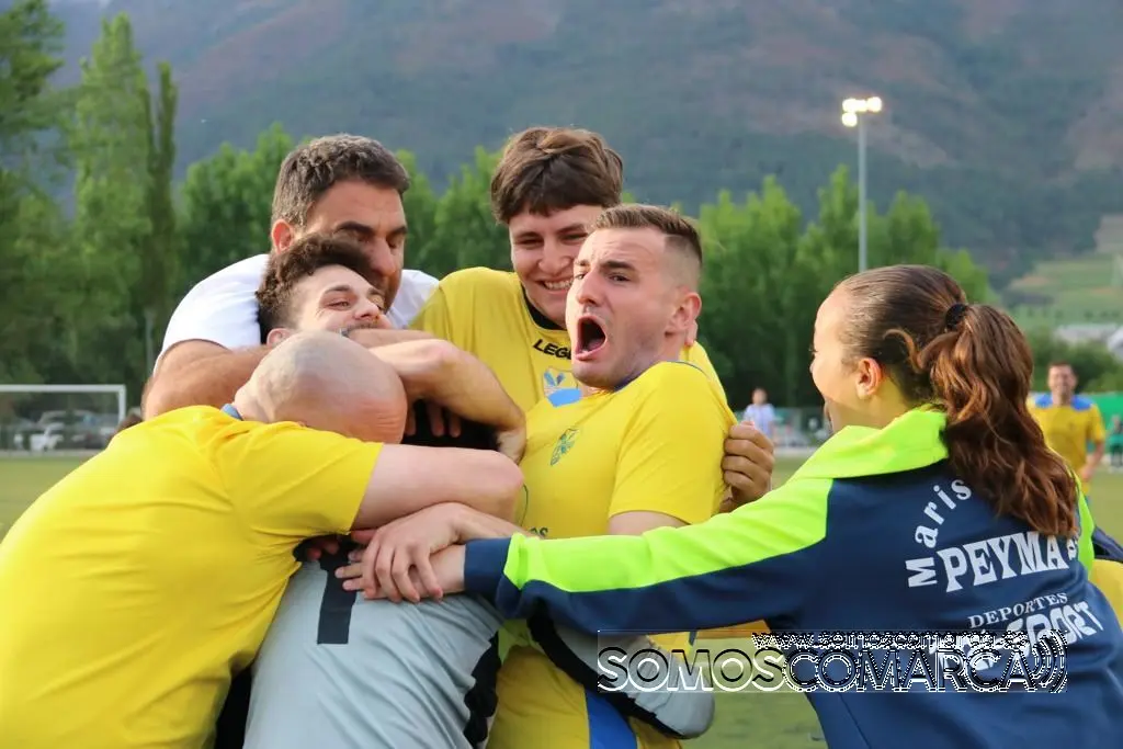 somoscomarca_cdruaascendo_penaltis_gente_arua_futbol_jugadores_2022-05-22 (10)