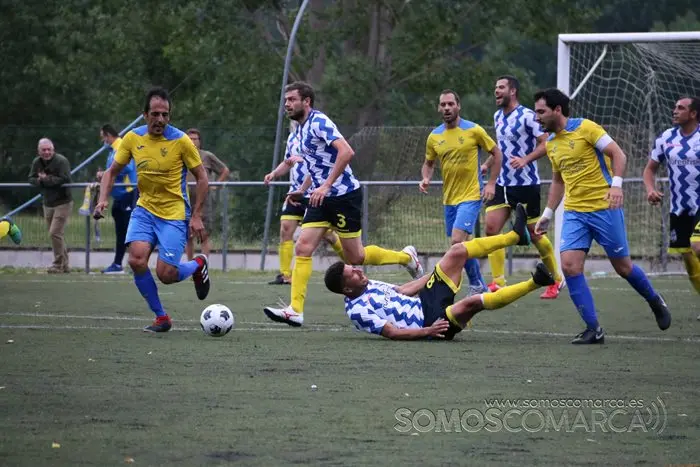 El Rúa a un paso del ascenso tras ganar los penaltis (17)