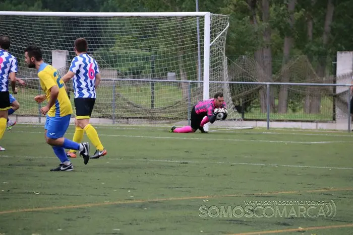 El Rúa a un paso del ascenso tras ganar los penaltis (22)
